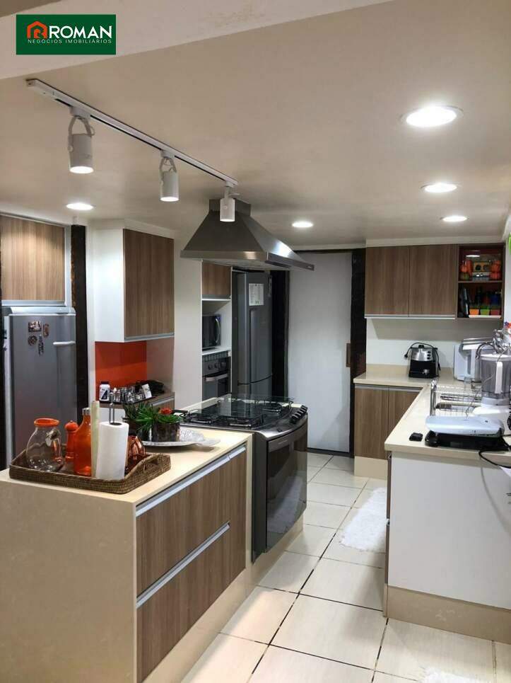 Casa à venda no Centro: 