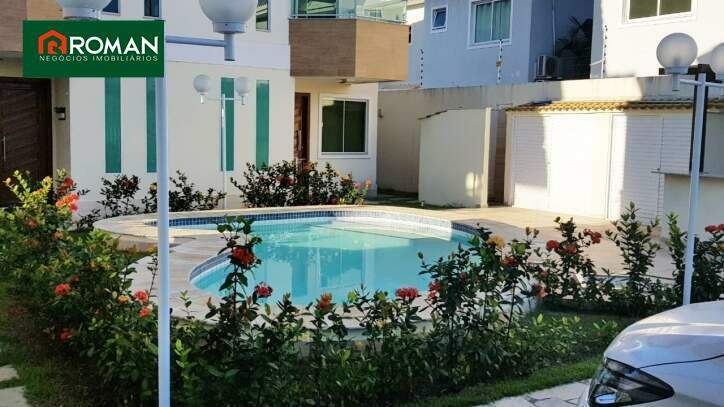 Casa em condomínio à venda no Portinho: 