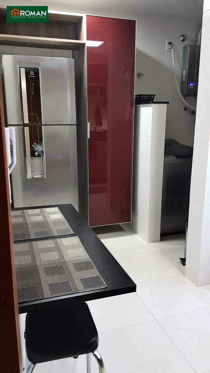 Casa em condomínio à venda no Portinho: 