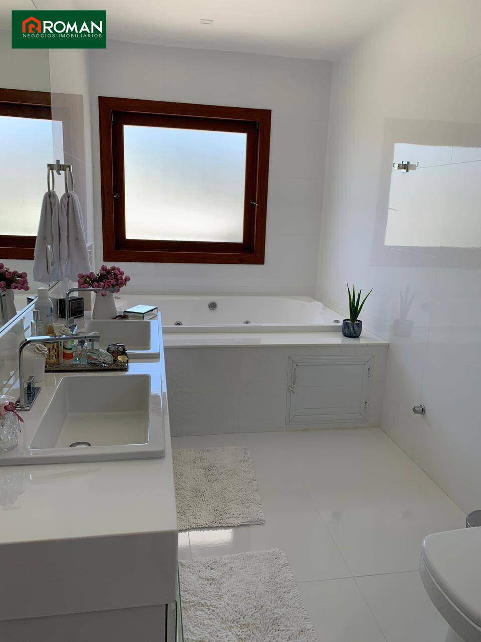 Casa em condomínio à venda no Campo Redondo: 