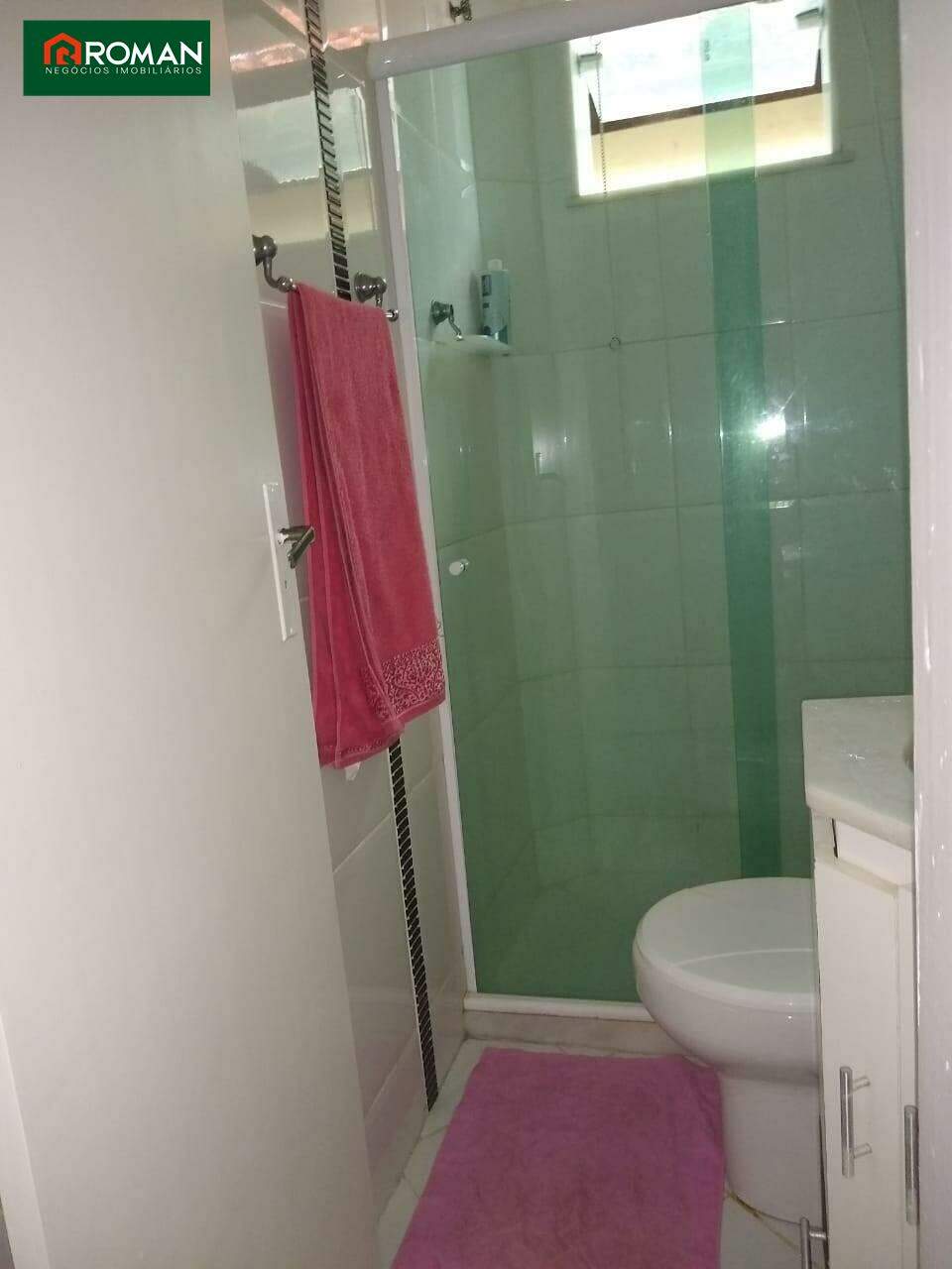 Casa em condomínio à venda no Portinho: 