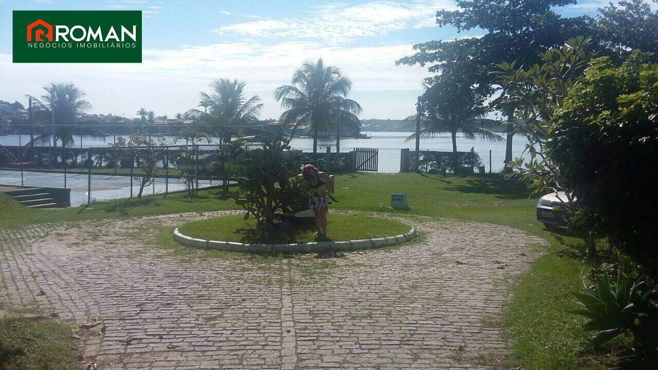 Casa em condomínio à venda no Siqueira: 