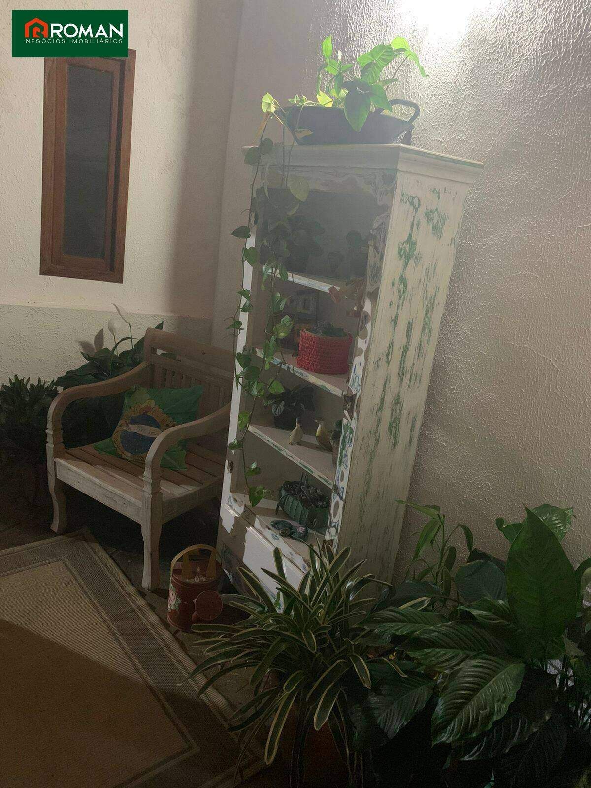 Casa em condomínio à venda no Siqueira: 