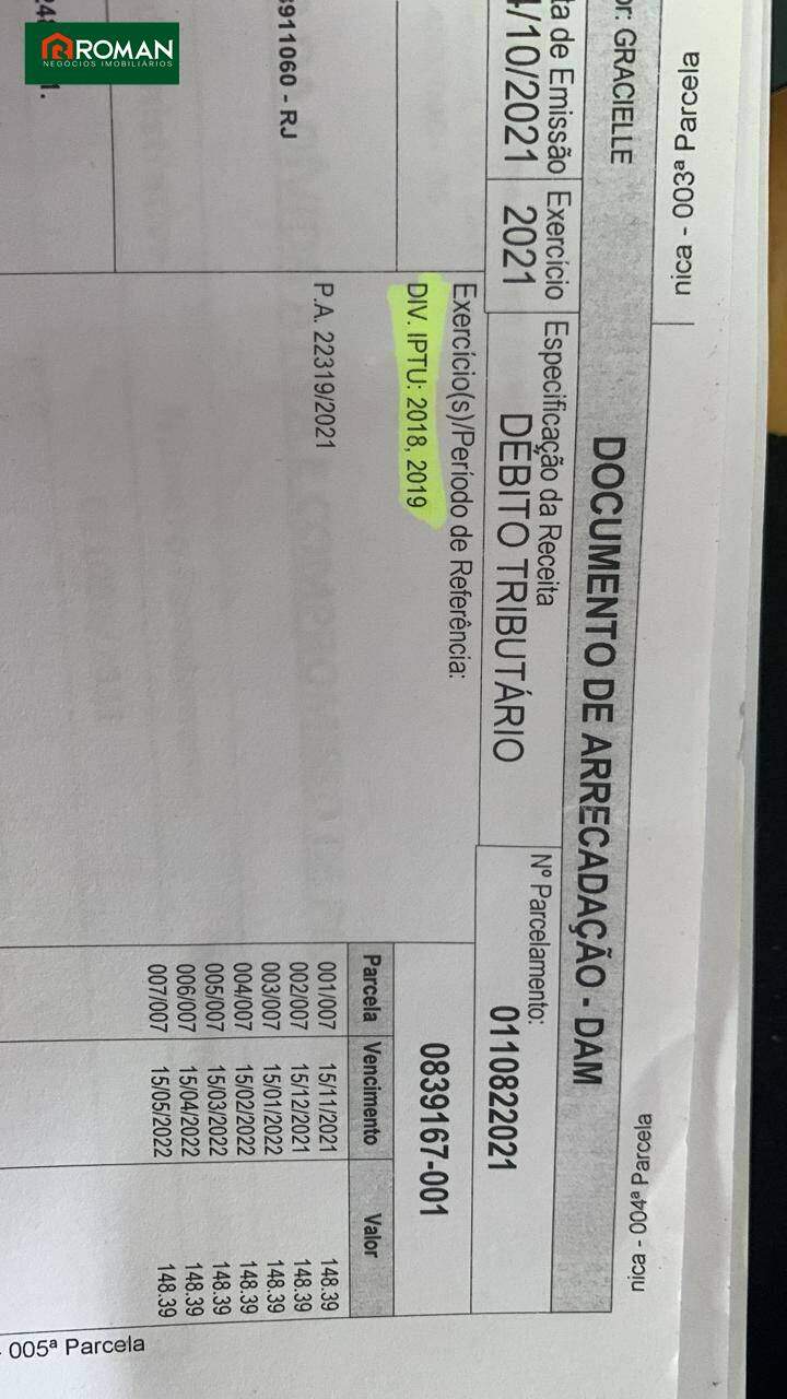 Casa em condomínio à venda no Siqueira: 