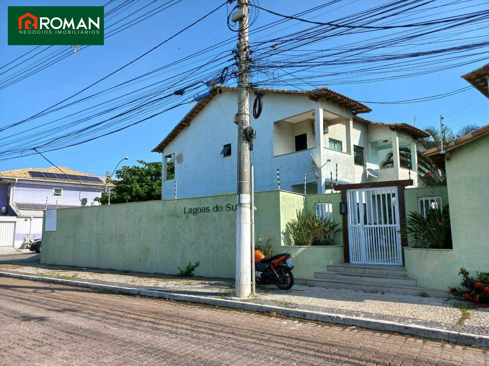 Casa em condomínio à venda no Palmeiras: 