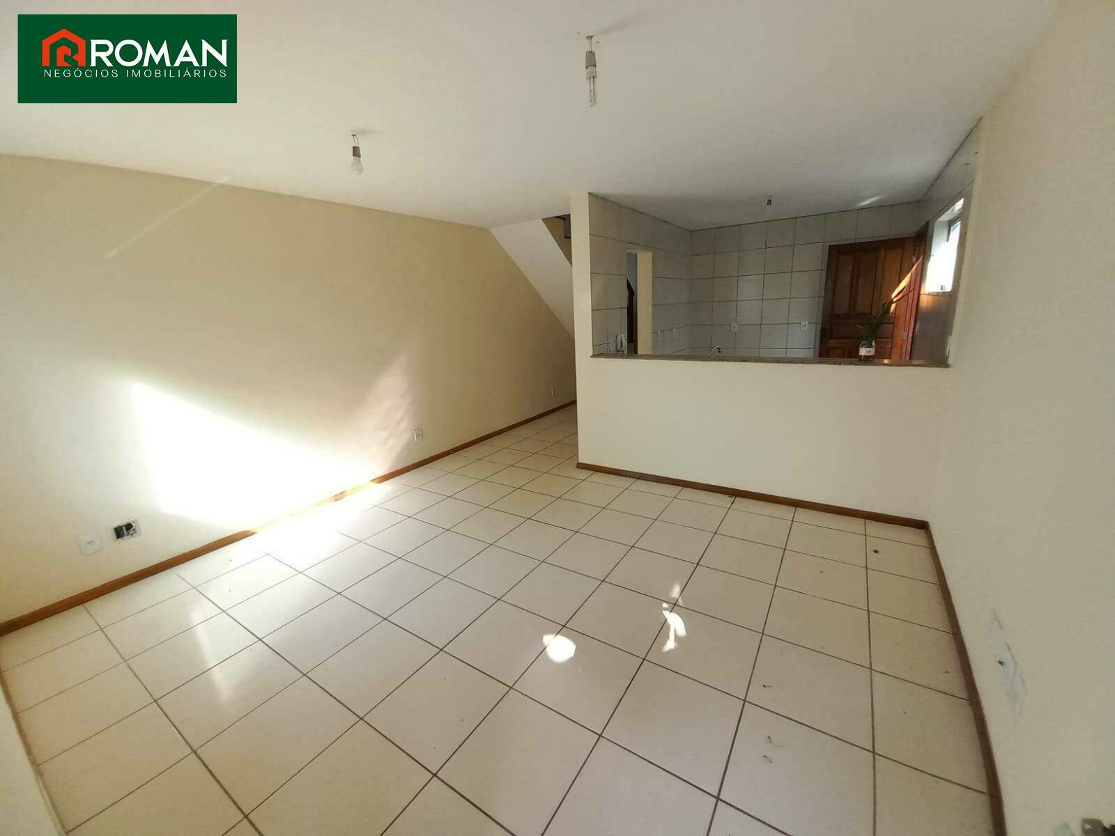 Casa em condomínio à venda no Palmeiras: 