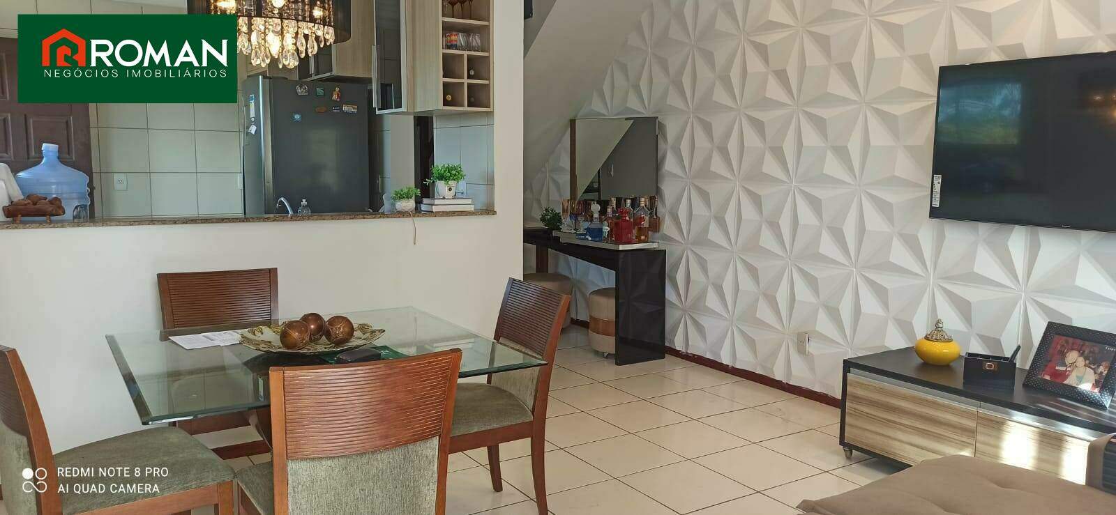 Casa em condomínio à venda no Palmeiras: 
