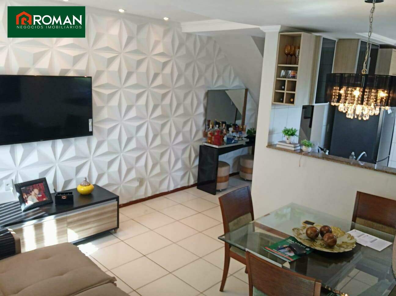 Casa em condomínio à venda no Palmeiras: 