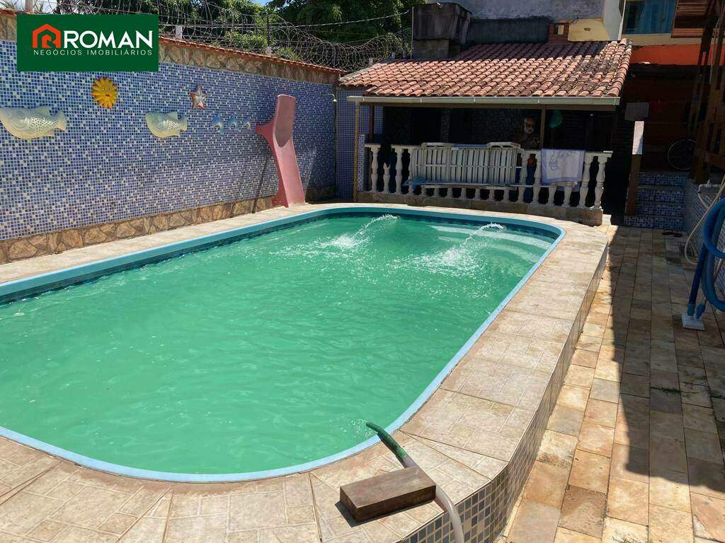 Casa em condomínio à venda no balneário das conchas: 