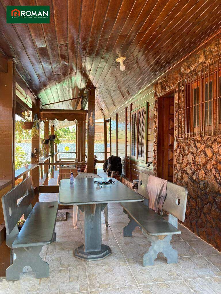 Casa em condomínio à venda no balneário das conchas: 