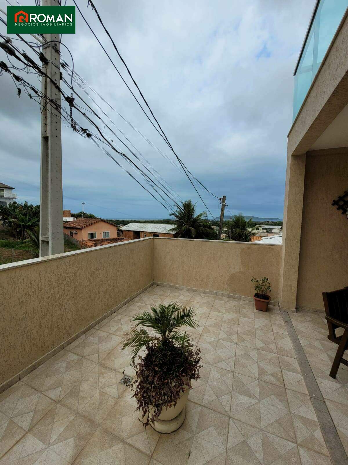 Casa à venda no Peró: 