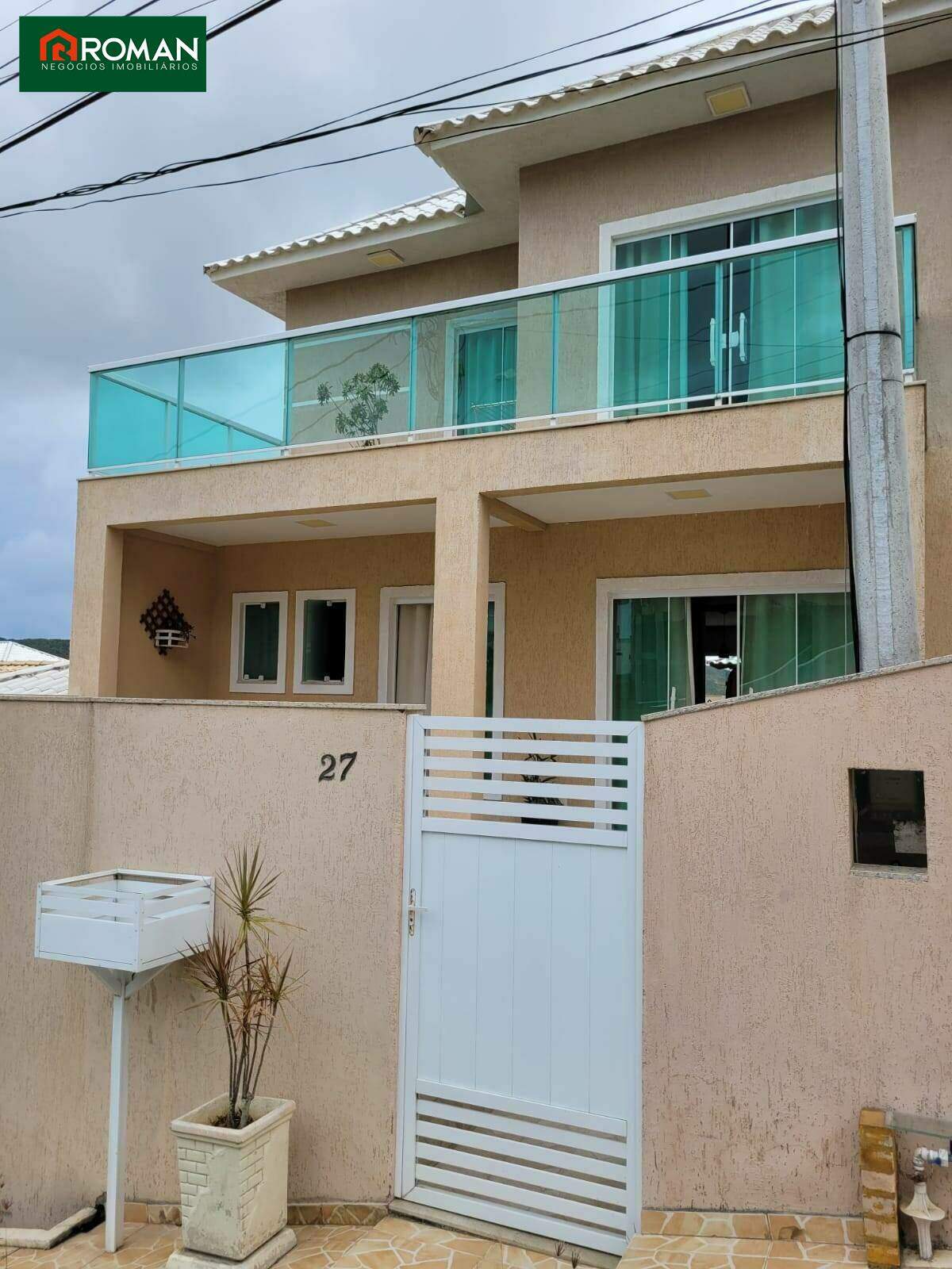 Casa à venda no Peró: 