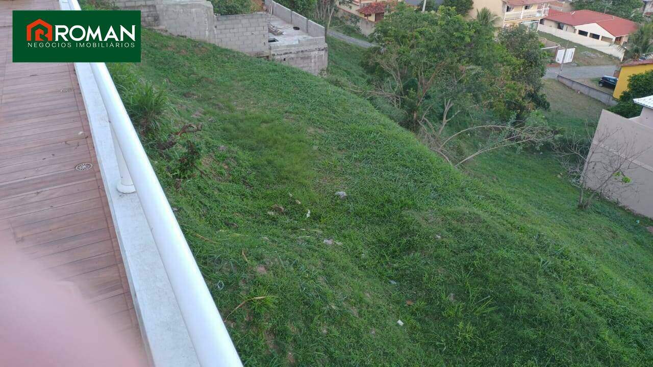 Terreno à venda no Peró: 