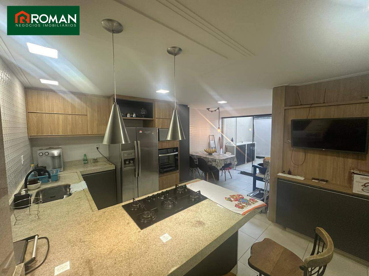 Casa em condomínio à venda no Jardim Flamboyant: 