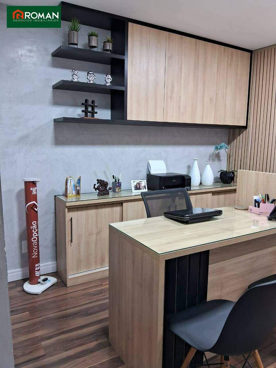 Sala à venda no Passagem: 