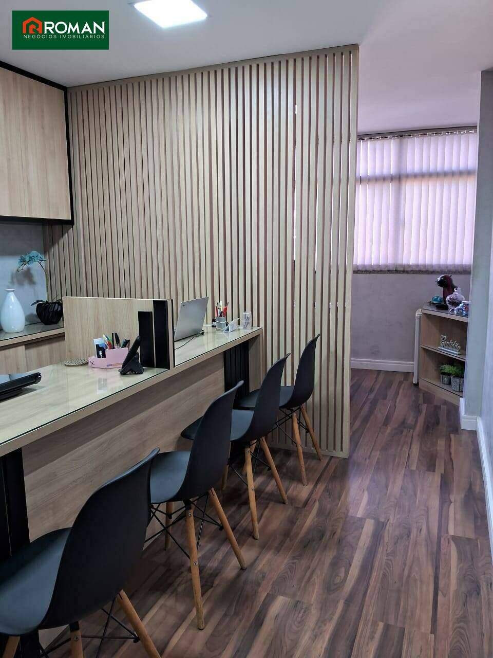 Sala à venda no Passagem: 