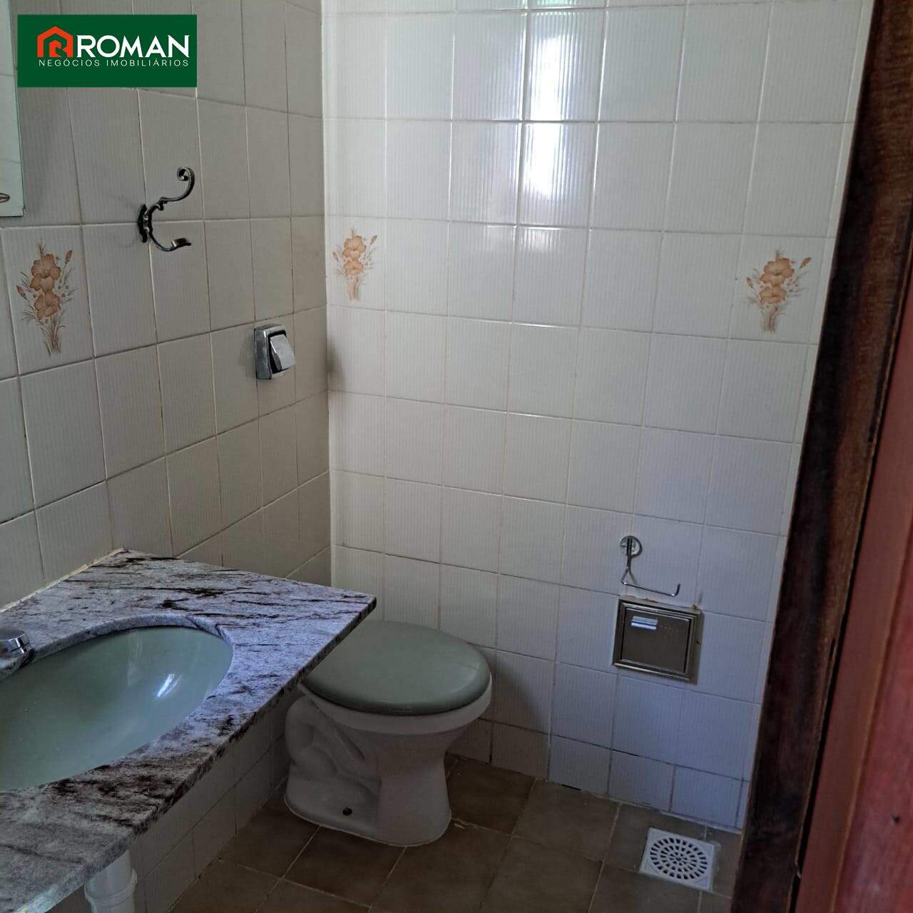 Casa em condomínio à venda no Passagem: 