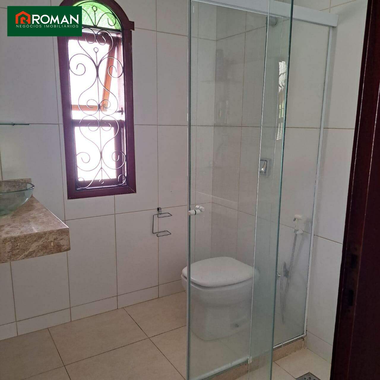 Casa em condomínio à venda no Passagem: 