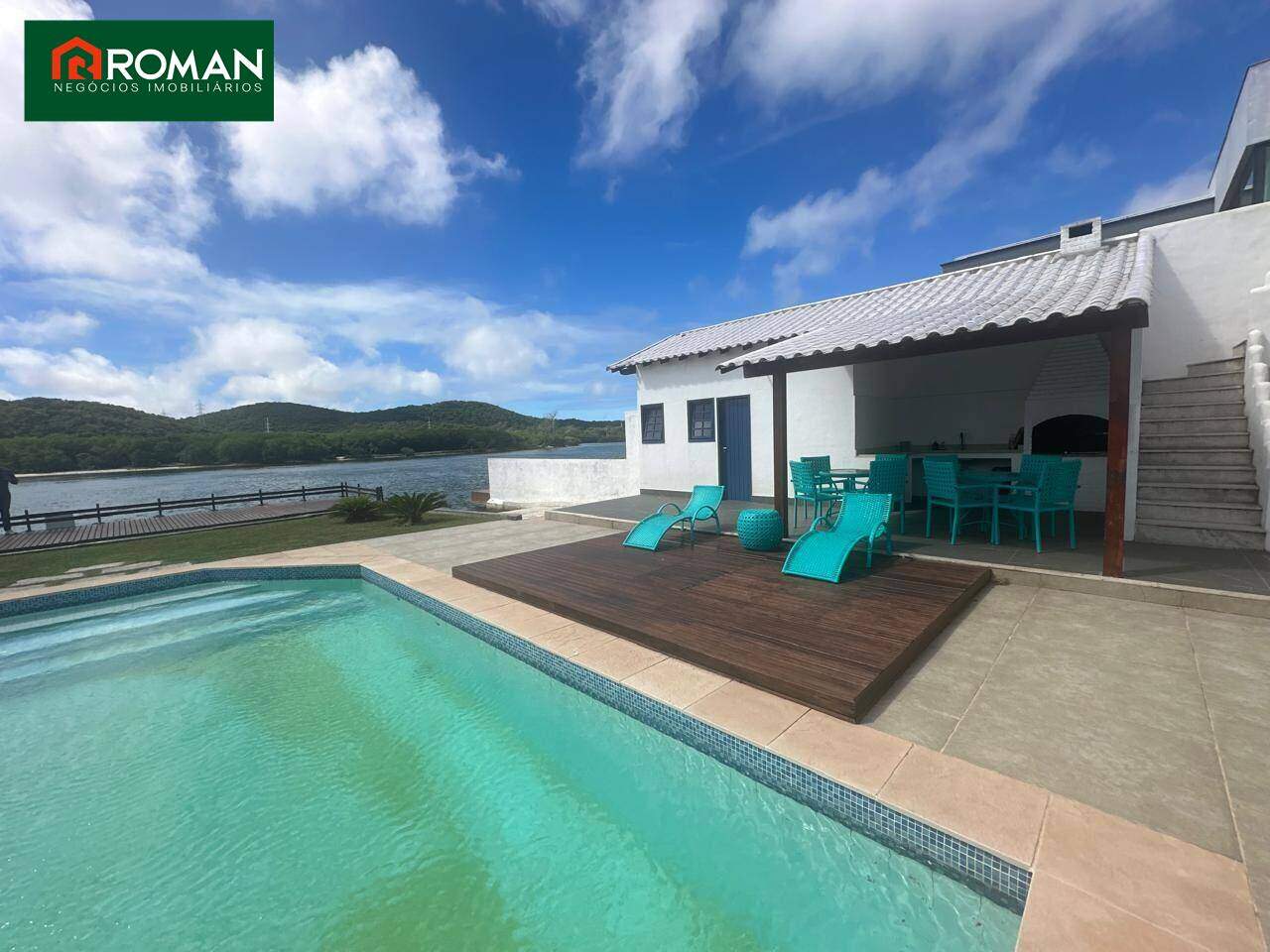 Casa à venda no Portinho: 