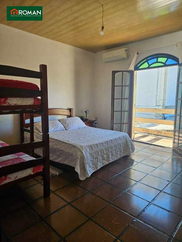 Casa à venda no Gamboa: 