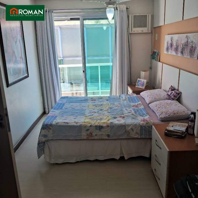 Casa em condomínio à venda no Portinho: 