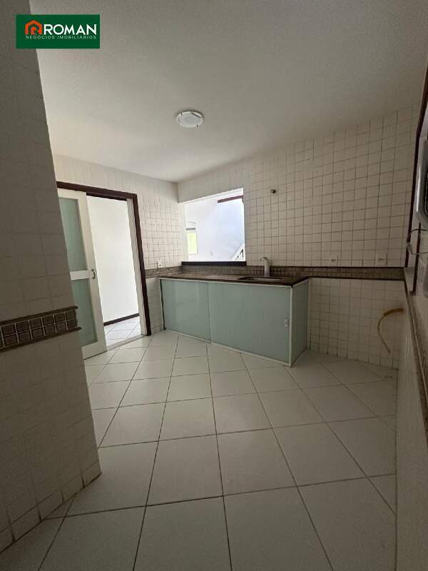 Casa em condomínio à venda no Palmeiras: 