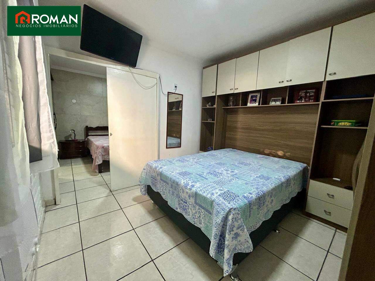 Casa em condomínio à venda no Palmeiras: 