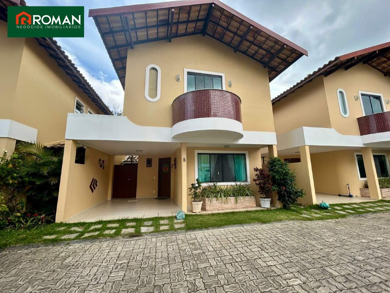 Casa em condomínio à venda no Portinho: 