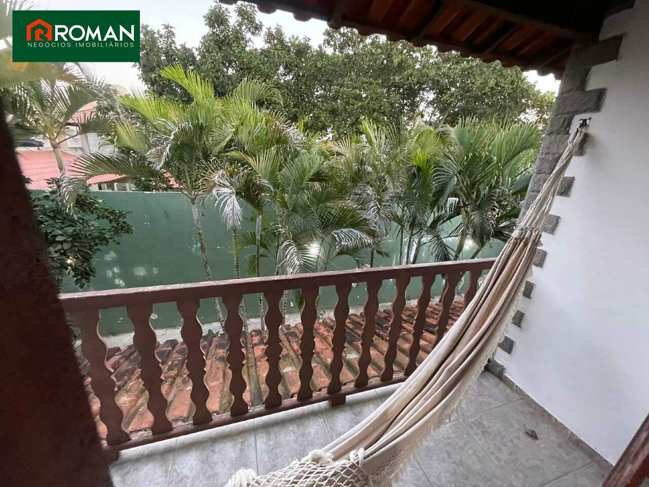 Casa em condomínio à venda no Palmeiras: 