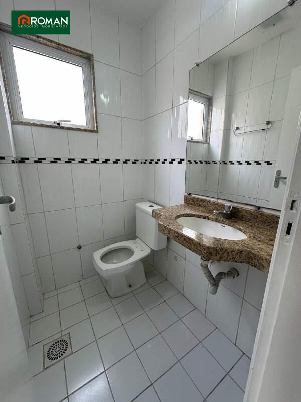 Casa em condomínio à venda no Parque Burle: 