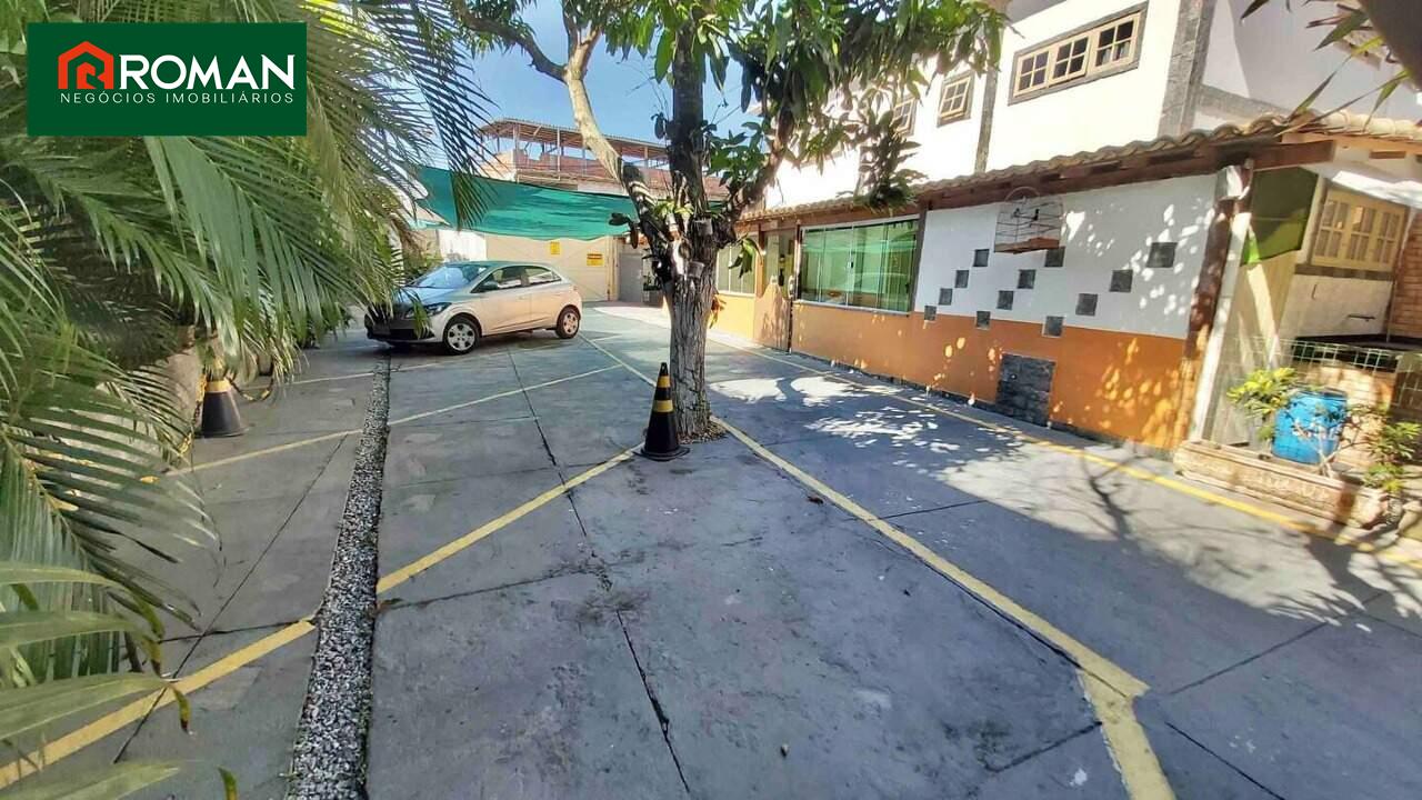 Pousada à venda no Peró: 