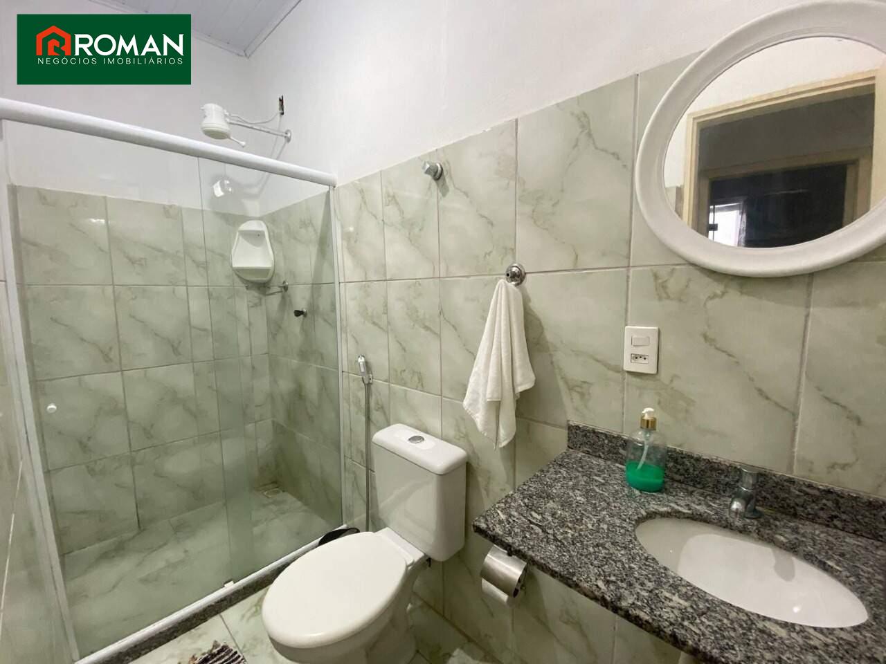 Pousada à venda no Peró: 