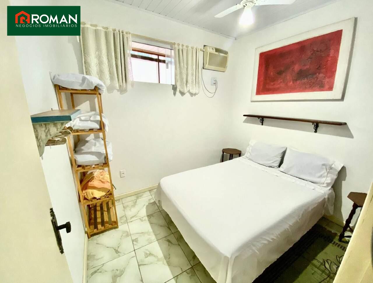 Pousada à venda no Peró: 