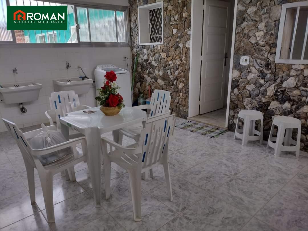 Casa à venda no Coqueiral: 