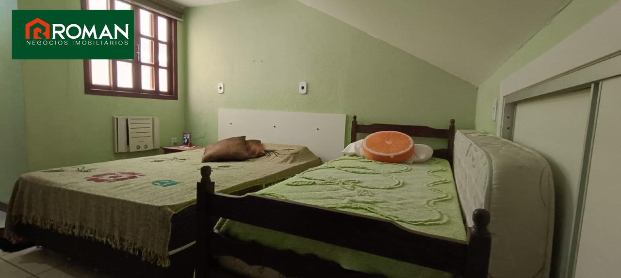 Casa em condomínio à venda no Braga: 