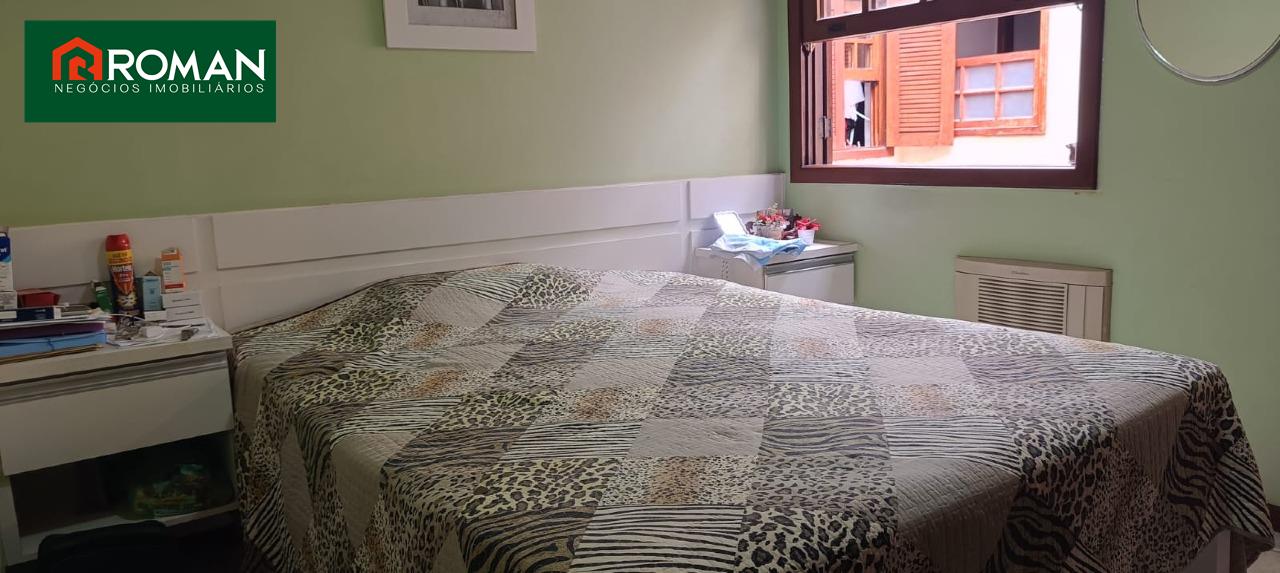 Casa em condomínio à venda no Braga: 