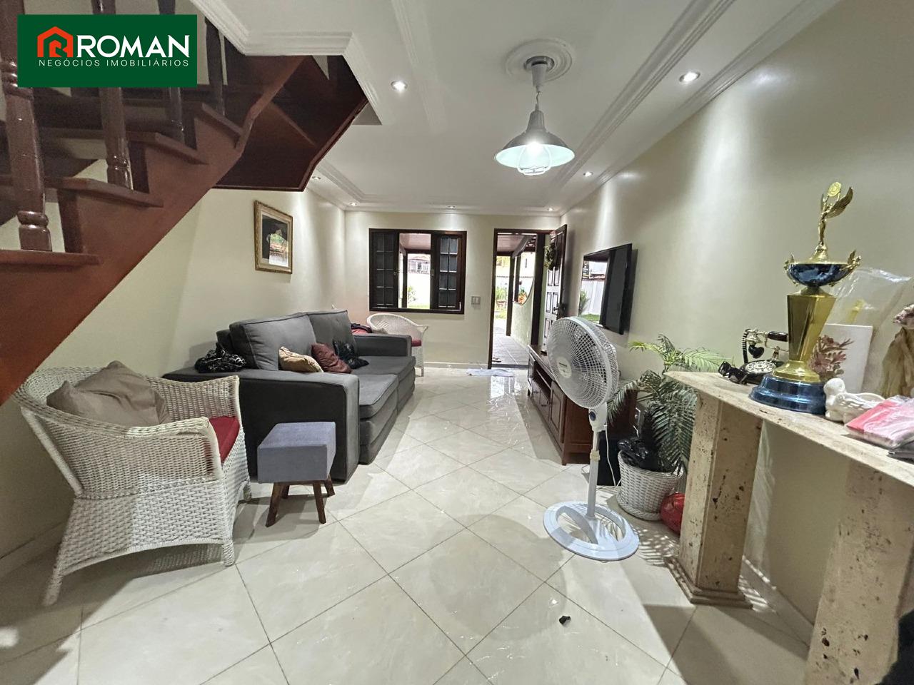 Casa em condomínio à venda no Palmeiras: 