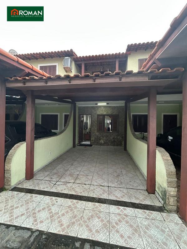 Casa em condomínio à venda no Palmeiras: 