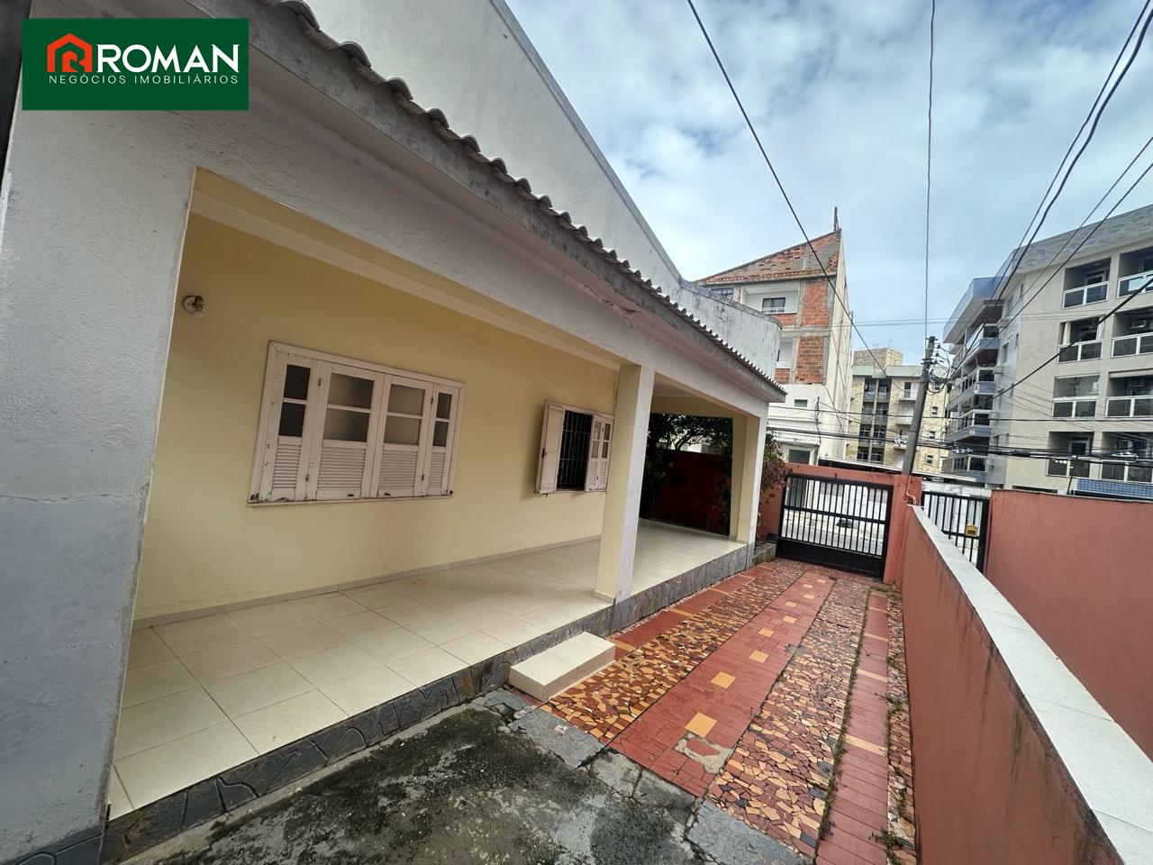 Casa à venda no Centro: 