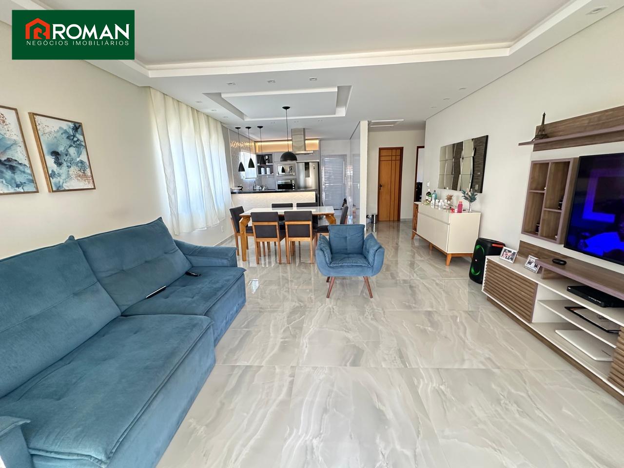 Casa em condomínio à venda no Peró: 