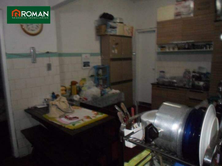 Casa à venda no Centro: 