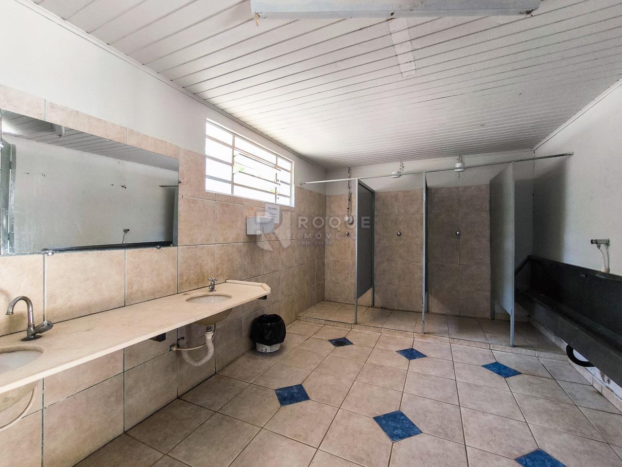 VESTIÁRIO MASCULINO