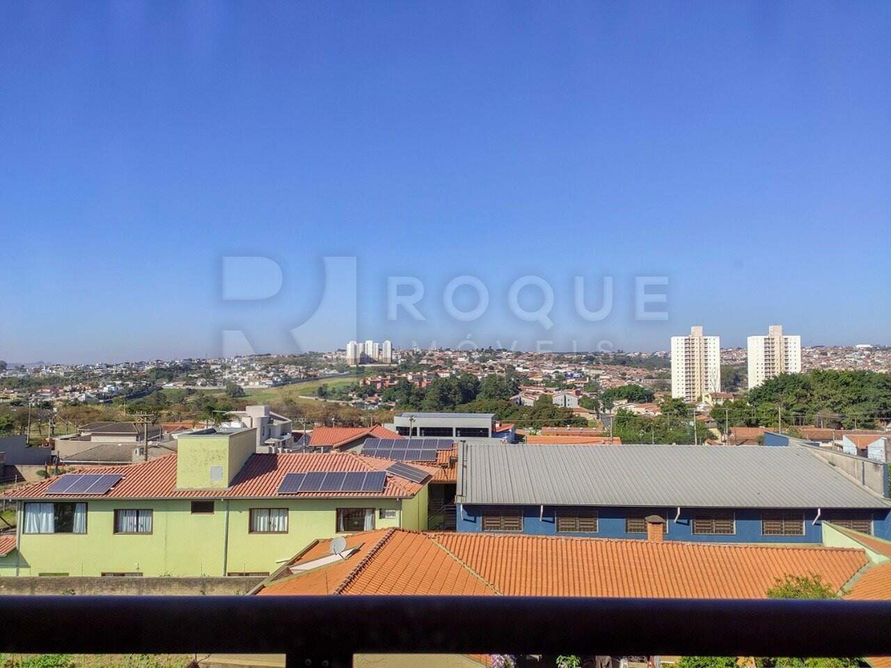 Apartamento para aluguel no bairro Vila Claudia: Vista sacada