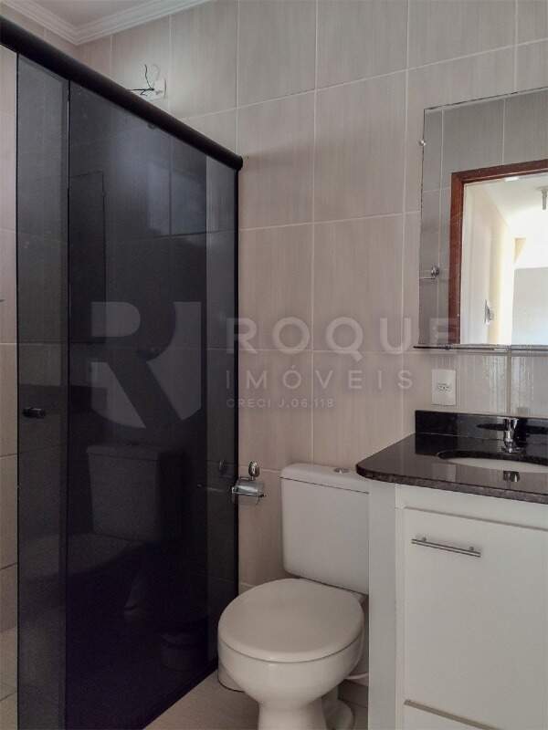 Apartamento para aluguel no bairro Vila Claudia: WC social
