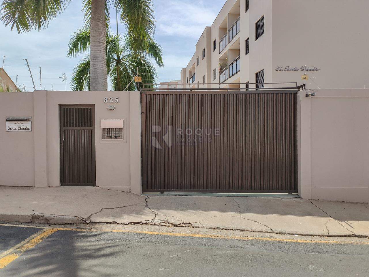 Apartamento para aluguel no bairro Vila Claudia: Fachada 