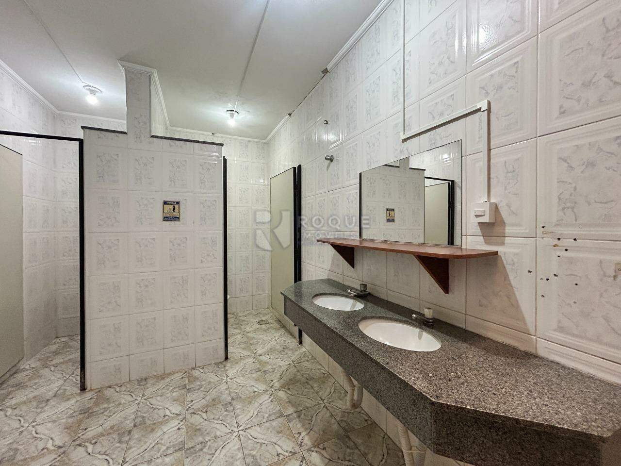 Barracão/Galpão para aluguel no bairro Centro: WC social 1