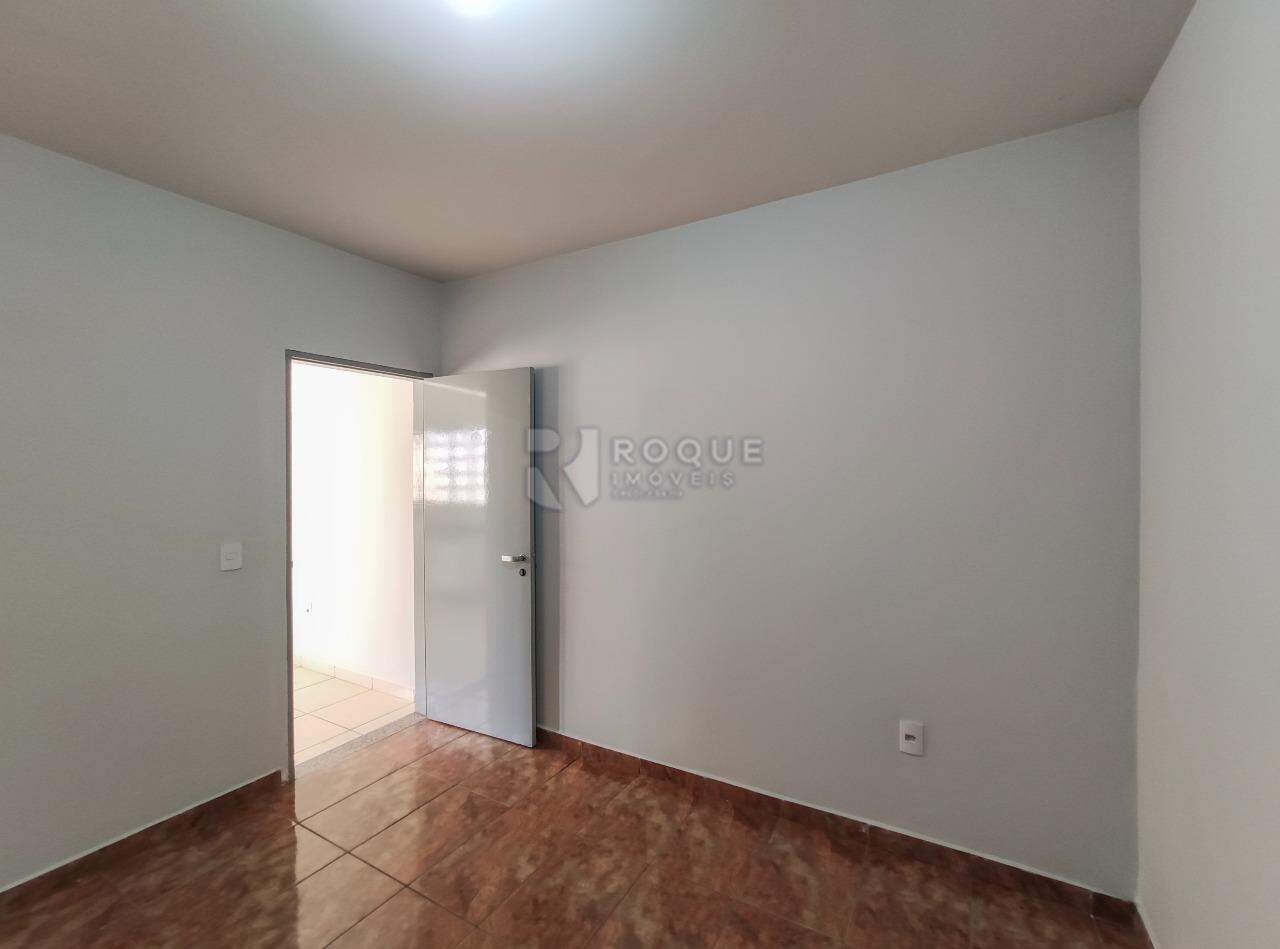 Casa Residencial para aluguel no bairro Jardim Esmeralda: Dormitório 