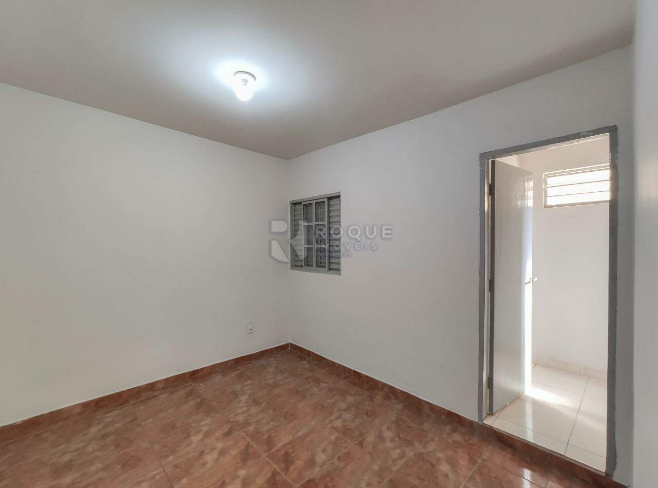 Casa Residencial para aluguel no bairro Jardim Esmeralda: Dormitório 