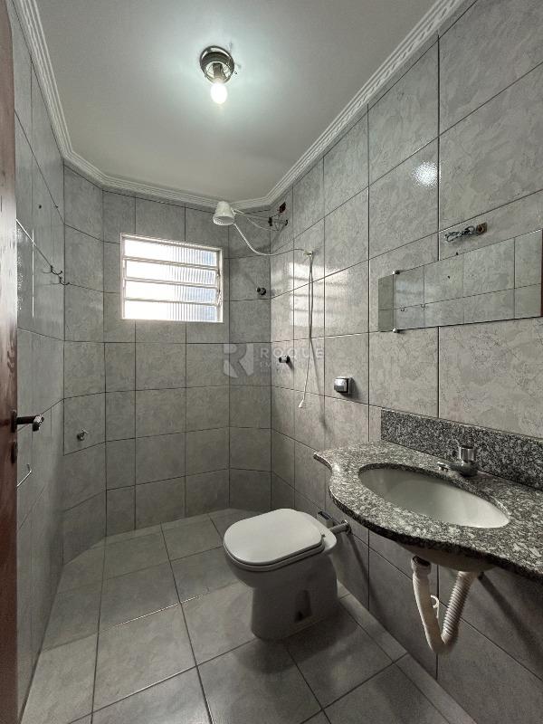 Casa Residencial para aluguel no bairro Jardim Anhanguera: WC social 