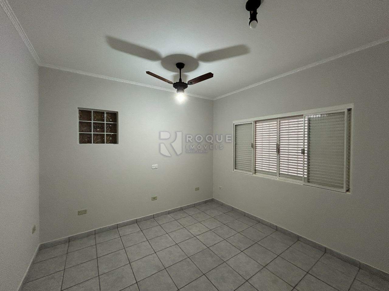 Casa Residencial para aluguel no bairro Jardim Anhanguera: Dormitório 1